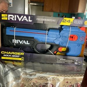 NERF Rival Charger MXX-1200 Motorized Blaster 24 rounds NEW in original box